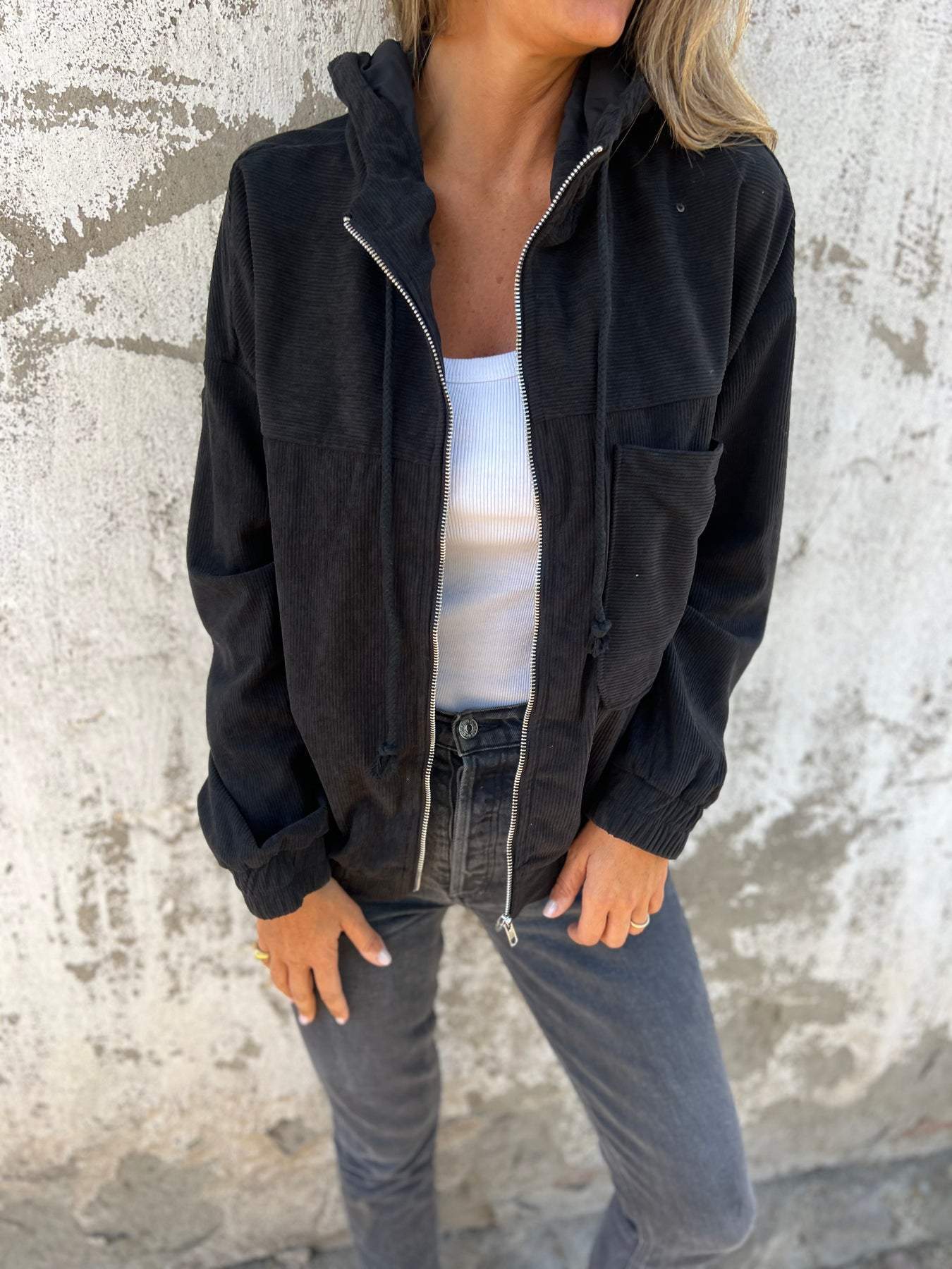 Cord Übergangsjacke Damen Mit Kapuze Und Zipper | Leicht