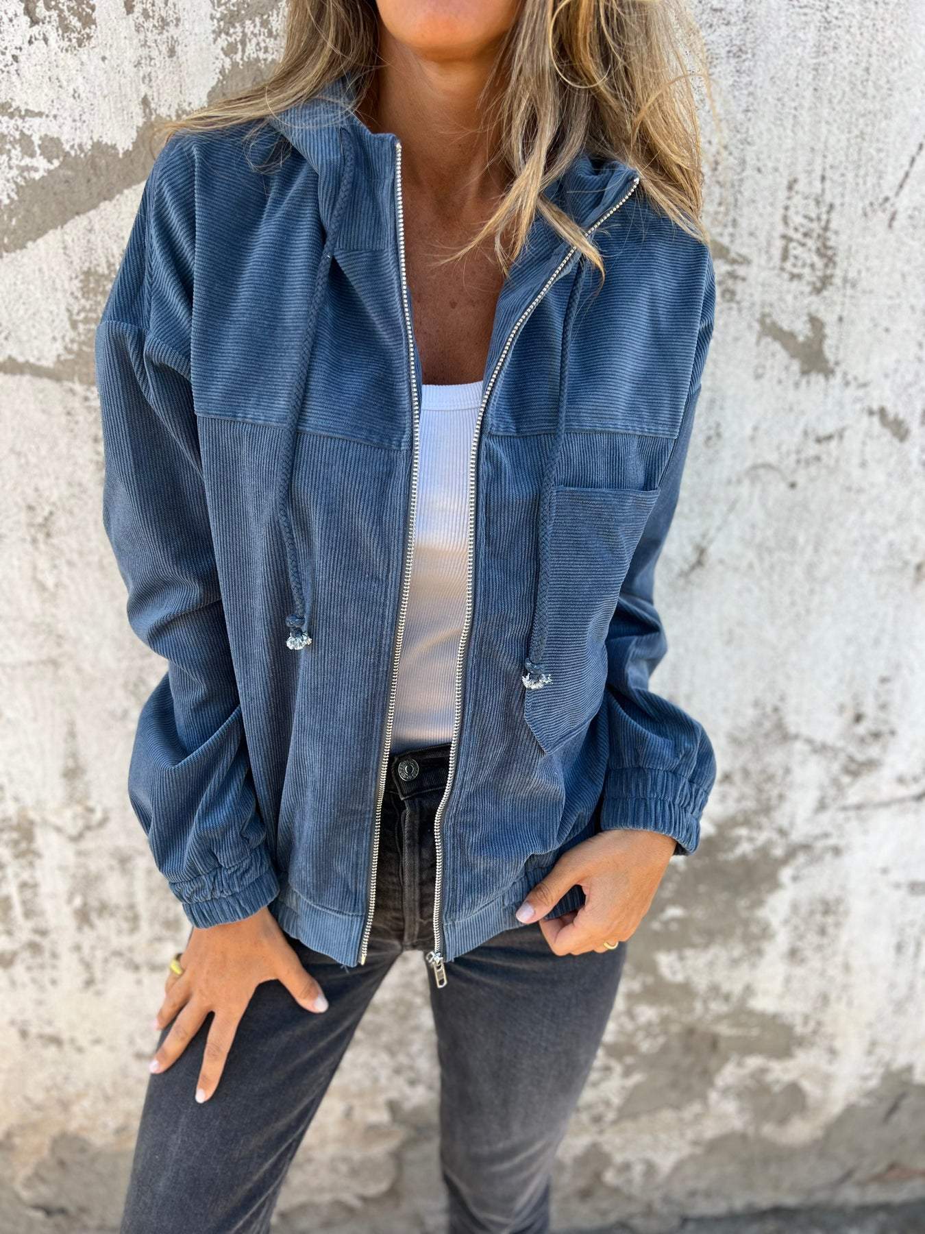 Cord Übergangsjacke Damen Mit Kapuze Und Zipper | Leicht