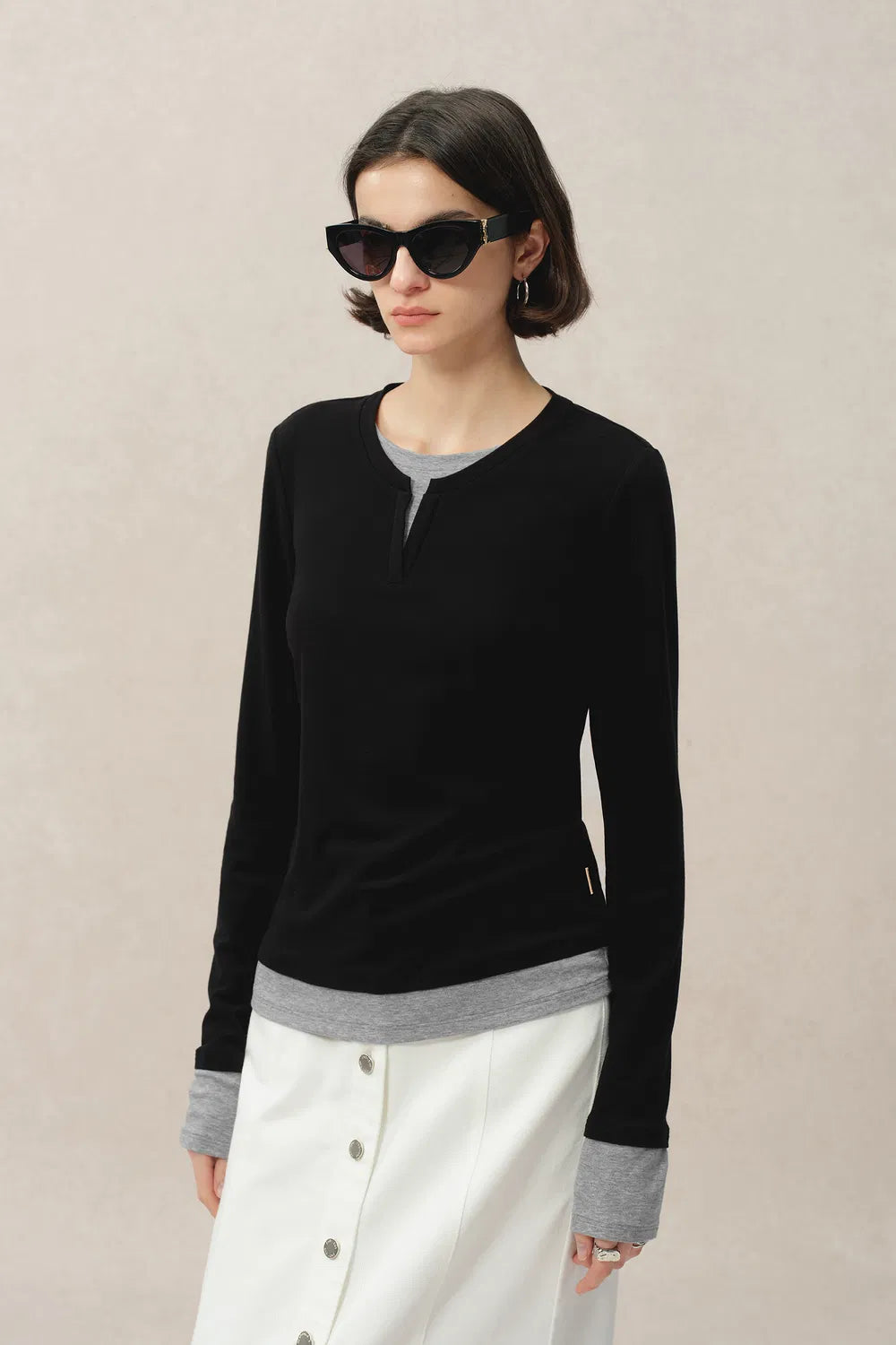 Damen Zweifarbiges Langarmshirt Mit Rundhalsausschnitt | Elegant