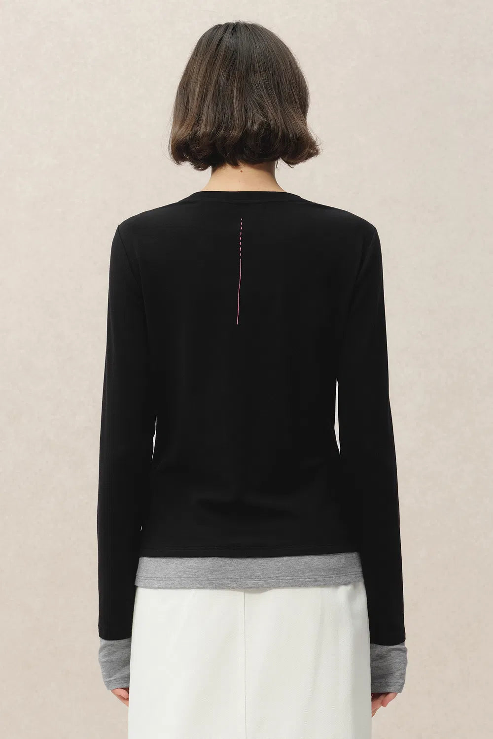 Damen Zweifarbiges Langarmshirt Mit Rundhalsausschnitt | Elegant