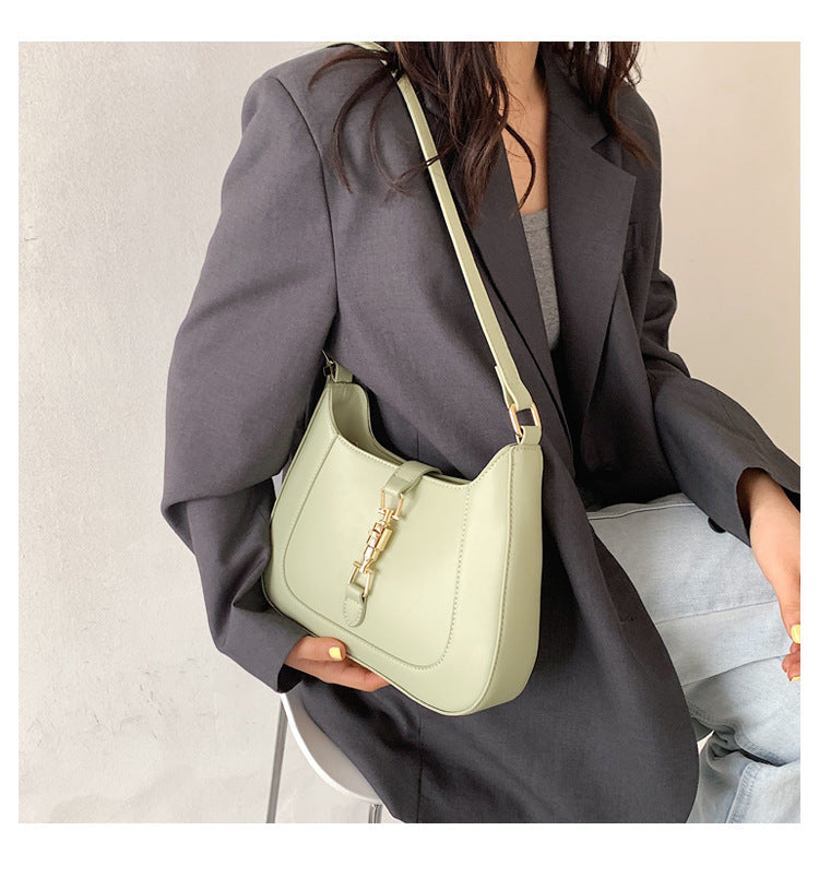 Damen Baguette Handtasche Mit Metallverschluss | Modern
