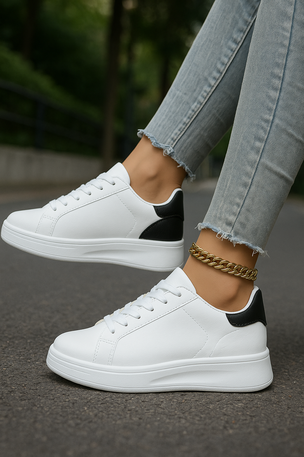 Luna | Damen Weiße Komfort Sneaker | Kunstleder
